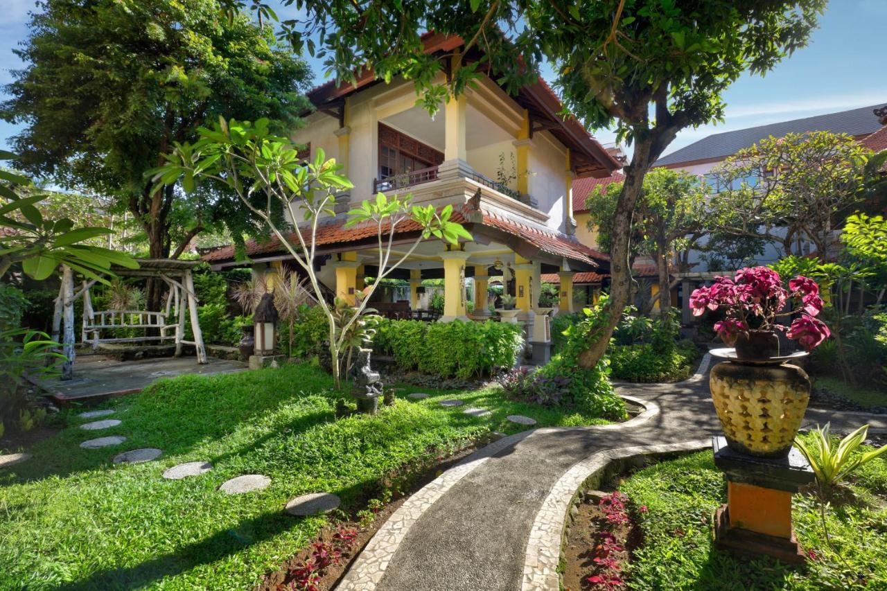 Royal Hotel And Villa Bali Legian Exterior foto