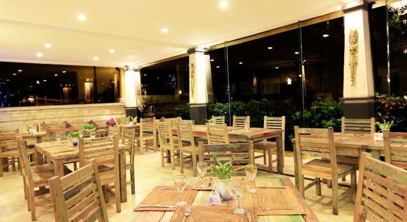 Royal Hotel And Villa Bali Legian Exterior foto