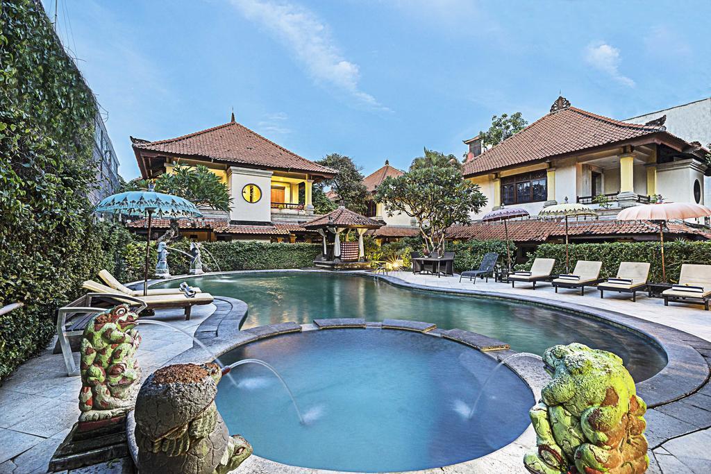 Royal Hotel And Villa Bali Legian Exterior foto